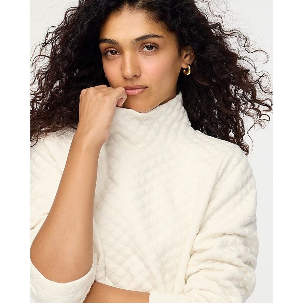 J. Crew Quilted Mock Neck Pullover Sweater Long Sleeve Ivory Size Medium NWT - Picture 3 of 12